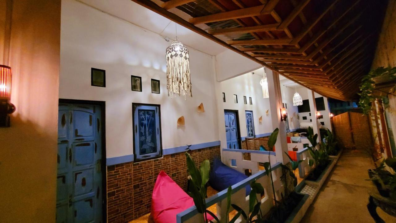 Al Kabron Inn Karimunjawa Ngoại thất bức ảnh